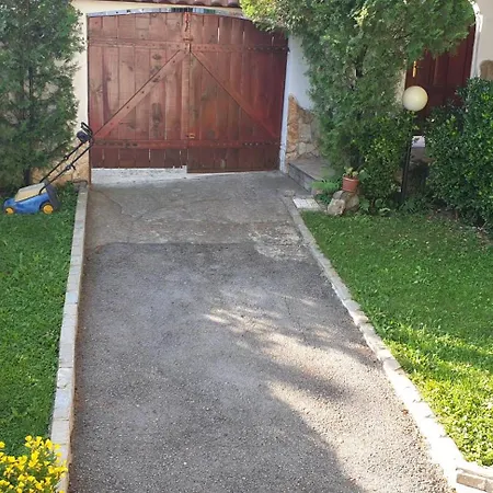 アパート アンドロ ソフィア